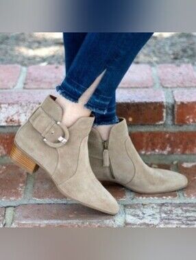 AQUATALIA Fiamma Taupe Buckle Suede Water Resistant Booties Boots Women’s Sz 7